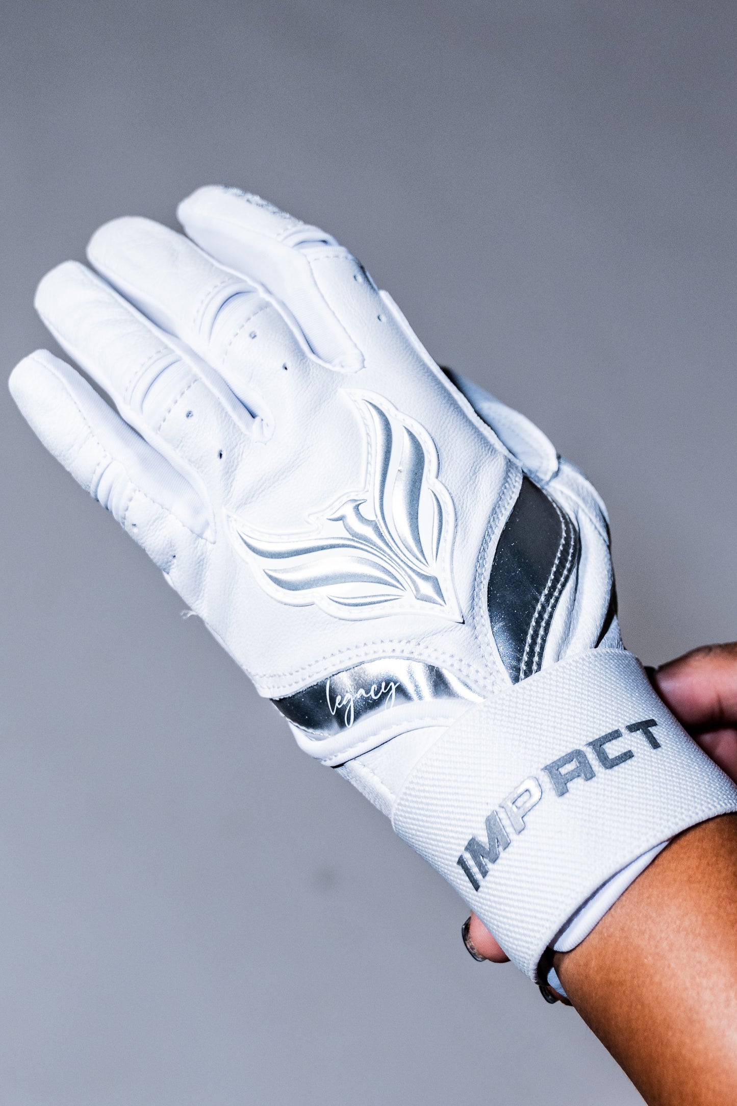 Legacy Series – Long Cuff (White/Silver)